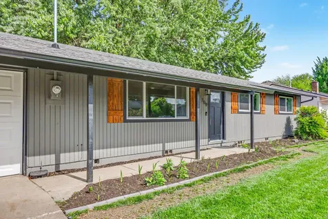 109 Vincent Avenue Central Point OR 97502