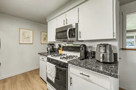 109 Vincent Avenue Central Point OR 97502