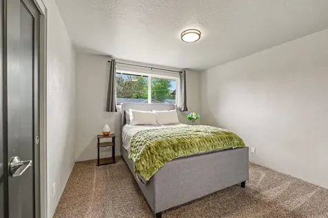 109 Vincent Avenue Central Point OR 97502