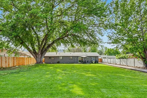 109 Vincent Avenue Central Point OR 97502