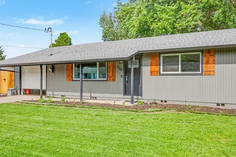109 Vincent Avenue Central Point OR 97502