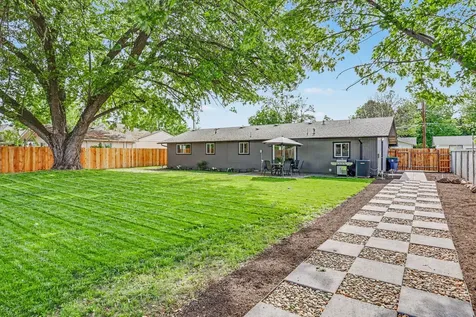 109 Vincent Avenue Central Point OR 97502