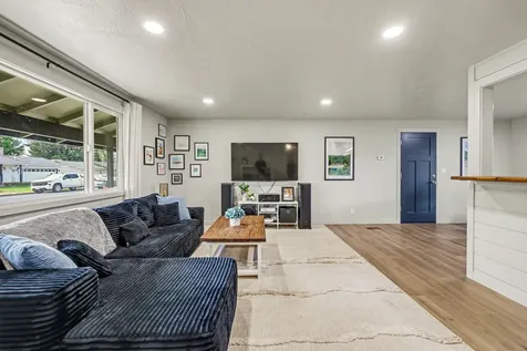 109 Vincent Avenue Central Point OR 97502