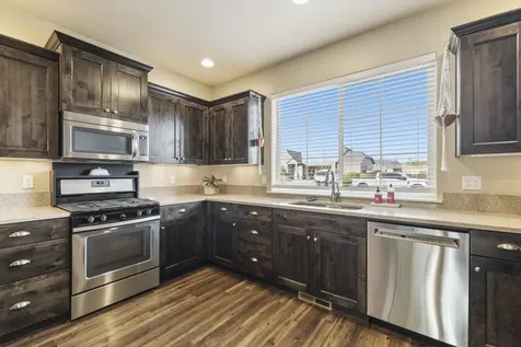 3718 Birddog Drive Klamath Falls OR 97603