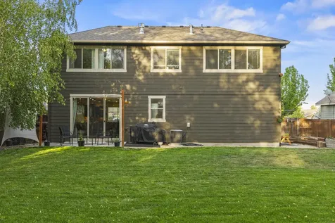 3718 Birddog Drive Klamath Falls OR 97603
