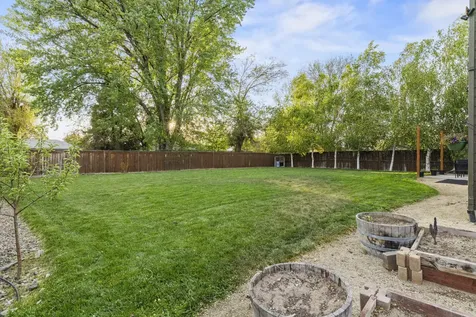 3718 Birddog Drive Klamath Falls OR 97603