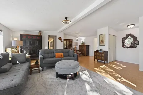 1624 SE Bronzewood Avenue Bend OR 97702