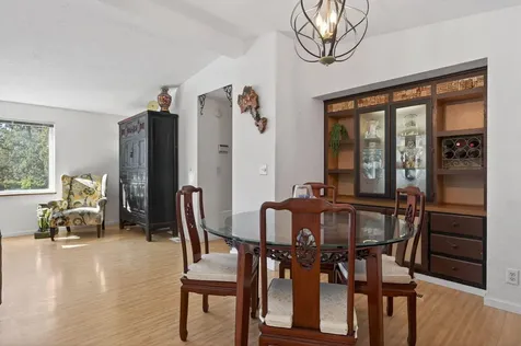 1624 SE Bronzewood Avenue Bend OR 97702