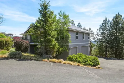 2409 NW Hillpine Court Bend OR 97703
