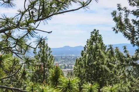 2409 NW Hillpine Court Bend OR 97703