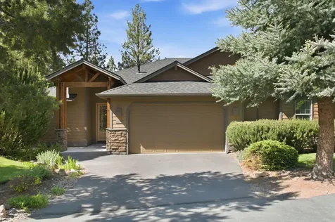 2550 NW Locke Court Bend OR 97703