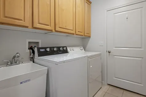 2550 NW Locke Court Bend OR 97703