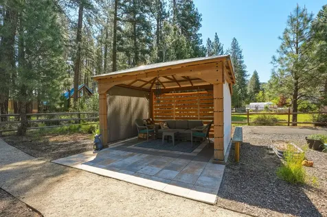26334 SW Metolius Meadows Drive Camp Sherman OR 97730
