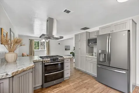 423 Fielder Lane Grants Pass OR 97526