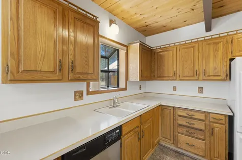 52035 Noble Fir La Pine OR 97739