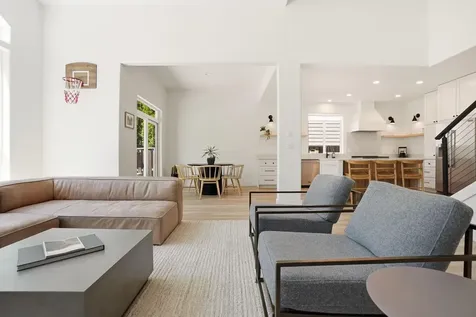 61038 Snowbrush Drive Bend OR 97702