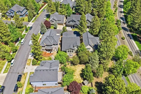 61038 Snowbrush Drive Bend OR 97702