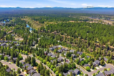 61038 Snowbrush Drive Bend OR 97702