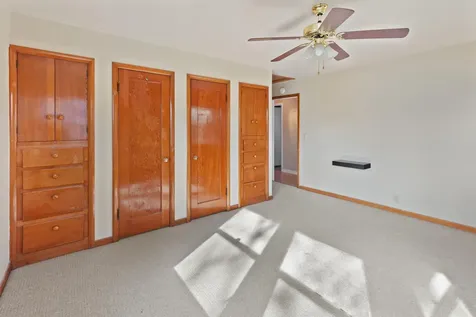 1502 NW Lawnridge Avenue Grants Pass OR 97526