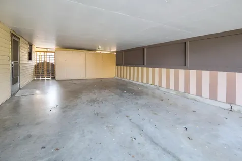 1502 NW Lawnridge Avenue Grants Pass OR 97526
