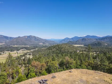 567 Woody Acres Drive Williams OR 97544