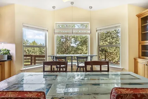 66530 Ponderosa Loop Bend OR 97703