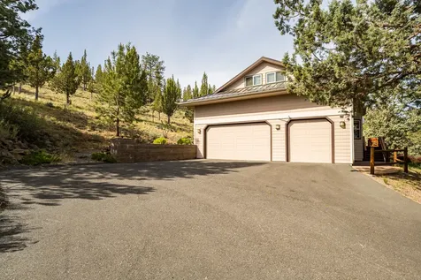 66530 Ponderosa Loop Bend OR 97703