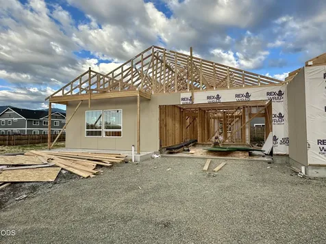 315 E Rapp Road Talent OR 97540