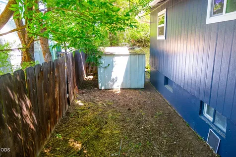 2815 California Avenue Klamath Falls OR 97601