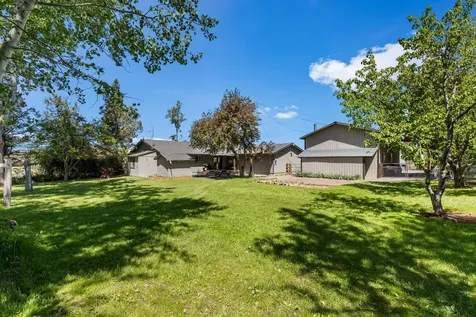 1350 NE Yucca Avenue Redmond OR 97756