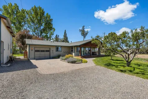 1350 NE Yucca Avenue Redmond OR 97756