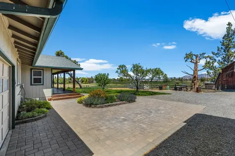1350 NE Yucca Avenue Redmond OR 97756