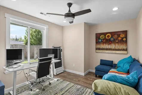20 Penny Court Shady Cove OR 97539