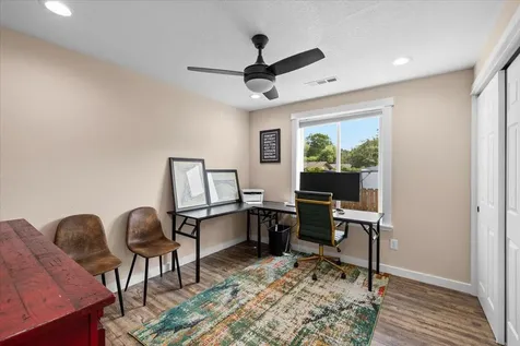 20 Penny Court Shady Cove OR 97539