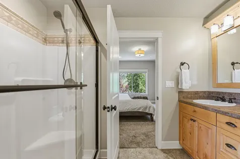 60320 Sage Stone Loop Bend OR 97702