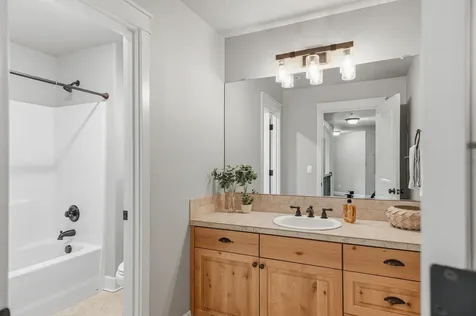 60320 Sage Stone Loop Bend OR 97702