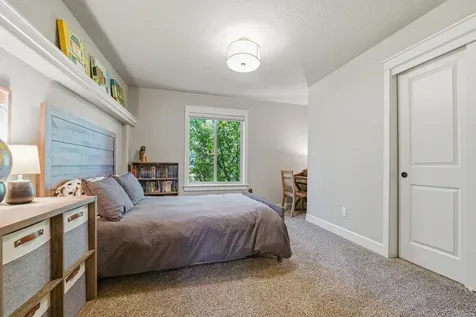 60320 Sage Stone Loop Bend OR 97702