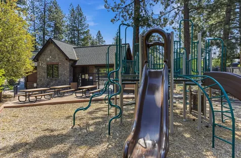 60320 Sage Stone Loop Bend OR 97702