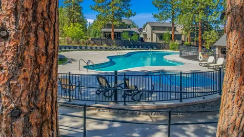 60320 Sage Stone Loop Bend OR 97702