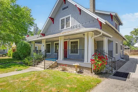 29 Summit Avenue Medford OR 97501
