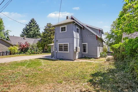 29 Summit Avenue Medford OR 97501