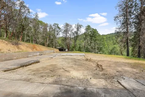 6584 Pleasant Creek Road Rogue River OR 97537