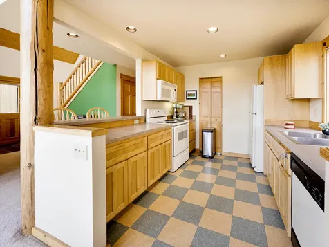 4639 Marsh Hawk Drive Klamath Falls OR 97601