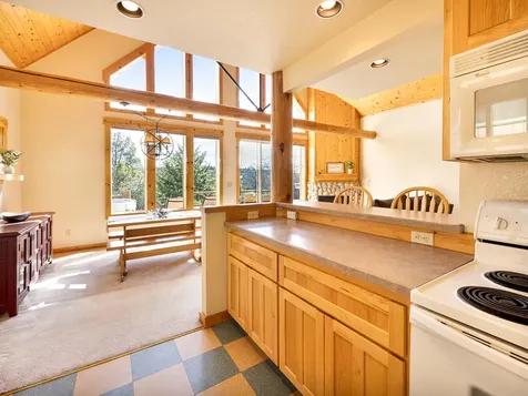 4639 Marsh Hawk Drive Klamath Falls OR 97601