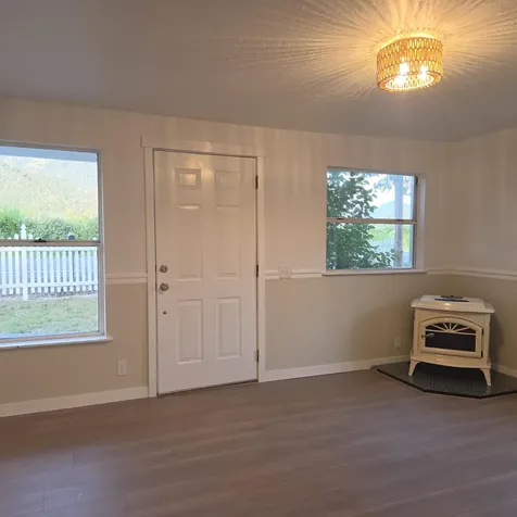 14474 Williams Highway Williams OR 97544