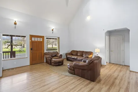 1190 Cedar Flat Road Williams OR 97544
