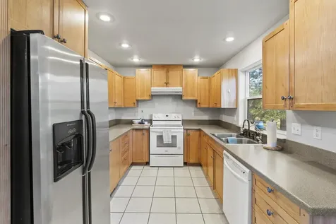 1190 Cedar Flat Road Williams OR 97544