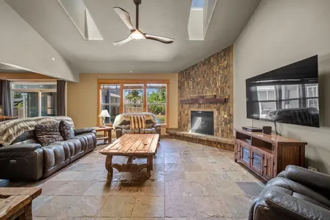 55442 Heierman Drive Bend OR 97707