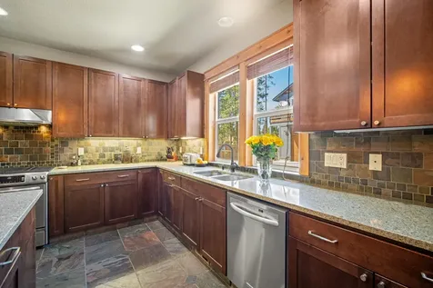 55442 Heierman Drive Bend OR 97707