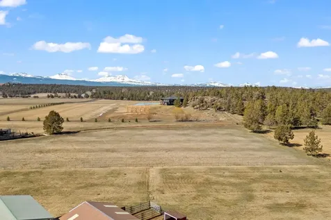 19800 Connarn Road Bend OR 97703